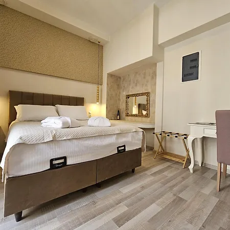 מלון דירות Golden Center