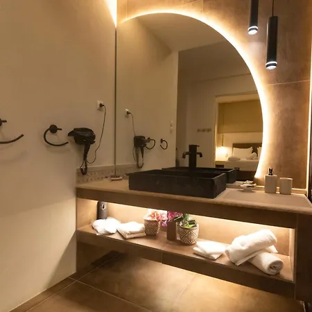 Golden Center עיר רודוס