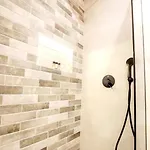 Golden Center Aparthotel 4*