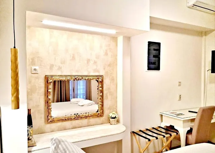 Apart Otel Golden Center 4*