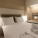 アパートホテル Golden Center