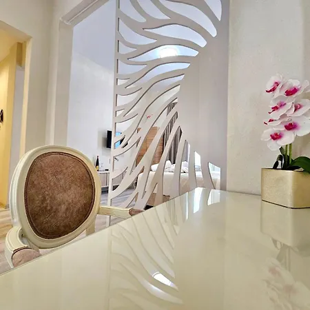 Golden Center 4* עיר רודוס