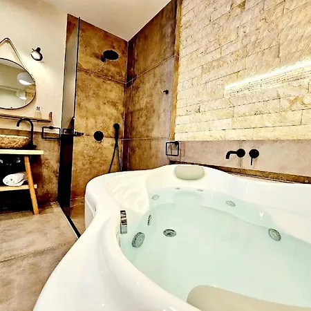 Golden Center Rhodes City