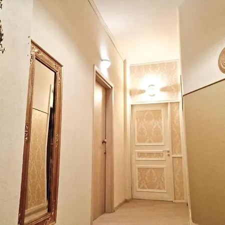 公寓式酒店 Golden Center Rhodes City