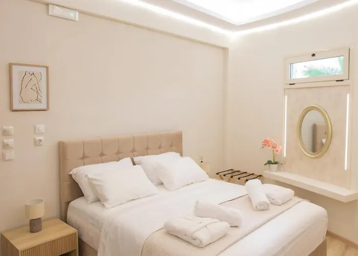 Aparthotel Golden Center 4*