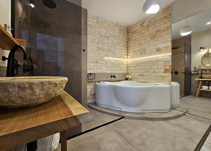 Golden Center Rhodes City