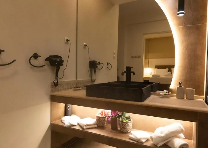 Golden Center Rhodes City