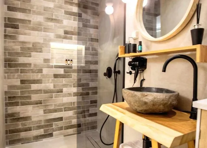 Golden Center Rhodes City